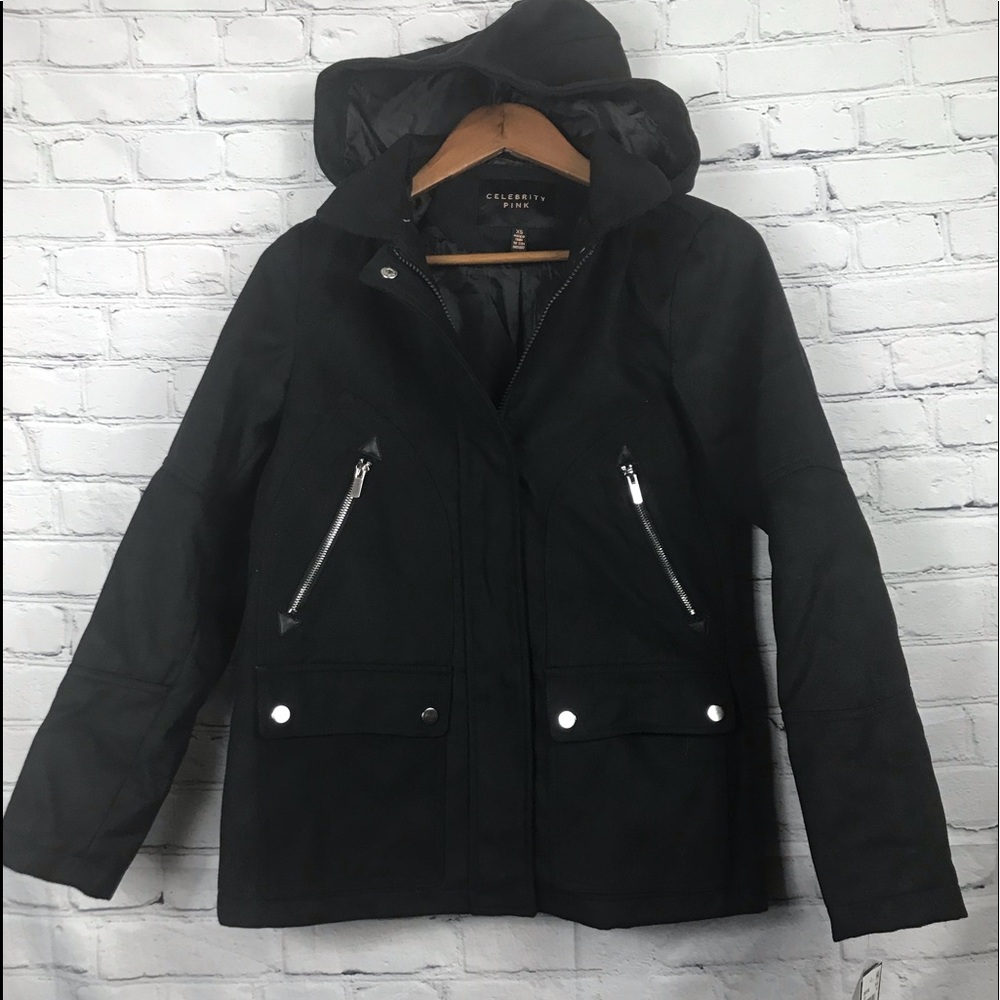 LADIES COAT - Picture 2 of 12